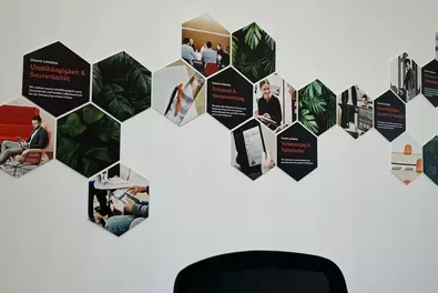 Wall design at the Babtec site in Frankfurt am Main